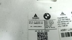 Крупный план поясничного подпора для BMW X5 G05, в хорошем состоянии и без дефектов.