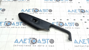 Накладка управління склопідйомником переднім правим Ford Mustang mk6 15-23 купе, чорна, без керування, потерта