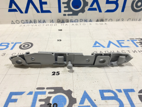 Крепление переднего бампера левое Mercedes W213 E 17-20