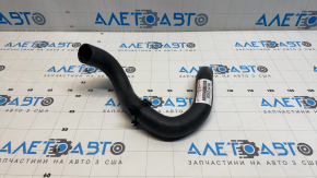 Патрубок охолодження правий Toyota Rav4 19-25 2.5