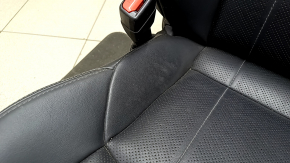 Водительское сидение Toyota Venza 21-24 электро, с airbag, кожа черная, подогрев, вентиляция, перфорация, XLE, Limited, под химчистку, побелела кожа, потертости
