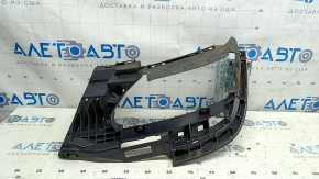 Кронштейн насадки глушителя левый Audi A4 B9 20-25