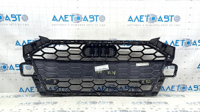Решетка радиатора grill голая Audi A4 B9 20-25 хром, S-line, с эмблемой, песок