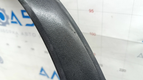 Накладка арки крыла передняя правая VW Tiguan 18-21 структура, R-Line, царапины, сломаны крепления