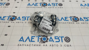 Кронштейн переднього крила правий центральний BMW 4 F32/33/36 14-20