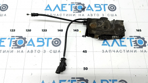 Замок капота левый Volvo XC90 16-26 с резьбой, с тросиком, коррозия