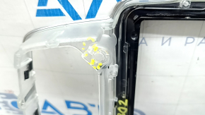 Накладка передней панели обрамление монитора Volvo XC90 16-25 черный глянец, хром, царапины, трещины в креплениях, вмятина