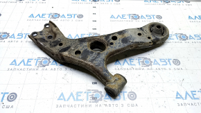 Рычаг нижний передний левый Toyota Prius V 12-17 ржавый, микротрещины С/Б