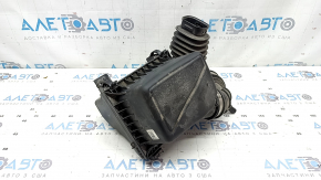 Корпус воздушного фильтра Ford Escape MK4 21-26 hybrid тип 2