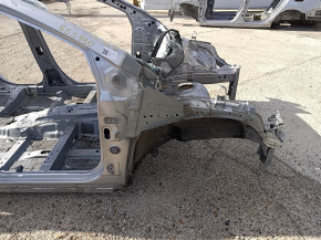 Чверть передня права Toyota Prius 50 16-22 на кузові, срібло