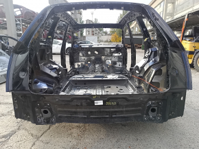 Задня панель Audi Q7 16-26 2 частини, чорна, на кузові