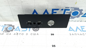 Накладка центральної консолі Jeep Grand Cherokee WL 21-26 під прикурювач та usb