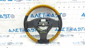 Профиль рулевого колеса Lexus RX 2004-2009 с выделенной деревянной накладкой.