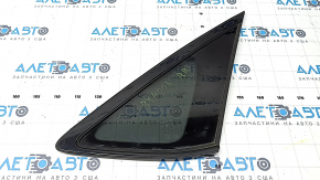 Форточка глухое стекло задняя правая Lexus RX300 RX330 RX350 RX400h 04-08 тонировка, с молдингом
