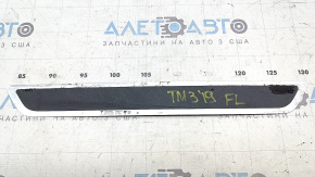 Накладка порога передняя левая внешняя Tesla Model 3 18-23 хром, царапина, тычки