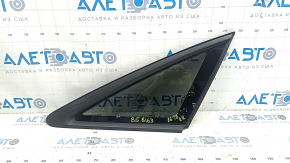 Квапка глухе скло ззаду права Audi A6 C8 19-25 з хром молдингом, пофарбована, подряпини, відклеївся ущільнювач