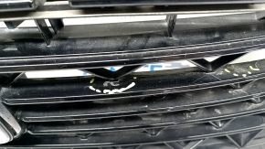 Решетка радиатора grill Honda Accord 23-26 в сборе, с эмблемой, песок, царапины