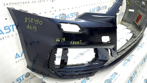 Передний бампер Audi A6, отличительный ракурс с номером детали 858450.
