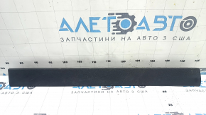 Накладка порога передня права Honda Accord 23-26 чорна, подряпина