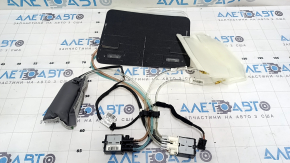 Комплект подушки поясничной подпорки и проводки для BMW X3 (F25) 2011-2017 в состоянии с признаками использования.