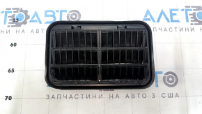 Щиток вентиляции левый Ford Escape MK3 13-19 сломано 2 крепления