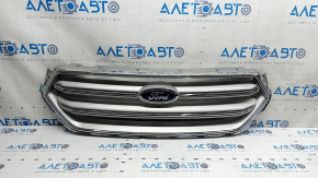 Решетка радиатора grill Ford Escape MK3 17-19 рест, серая, с хромом, с эмблемой, тычки, песок, потертости