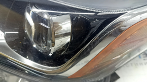 Фара передняя левая в сборе Toyota Prius 50 19-22 LED с AFS, без Auto Light, под полировку