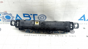 Управление климат-контролем Toyota Prius 50 16-22 царапины