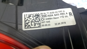 Фонарь внешний крыло правый Audi Q3 83A 19-25 LED, царапины