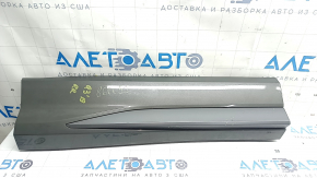 Накладка дверей нижня задня права Audi Q3 83A 19-23 S-Line, сірий молдинг, подряпини