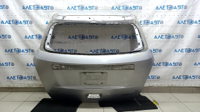 Дверь багажника голая Chevrolet Trax 15-22 серебро WA636R, царапины, мято крепление