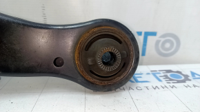 Рычаг нижний передний правый Lexus RX300 RX330 RX350 RX400h 04-09