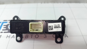 Блок кнопок центральной консоли Kia EV6 22-25 под камеры 360, парктроники и AUTO HOLD