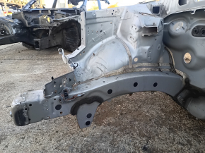 Вид на переднюю правую четверть кузова Lexus RX300 RX330 RX350 RX400h 2004-2009 с дефектами