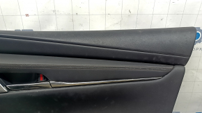 Обшивка двери карточка передняя правая Mazda 3 19-21 4d кожа черная, Mexico built, подлокотник кожа черный, вставка хром "Bose", молдинг хром, с ручкой, царапины, под чистку