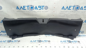 Накладка отвору багажника Mazda 3 19-26 4d чорна, подряпини