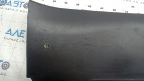 Накладка проема багажника Mazda 3 19-26 4d черная, царапины