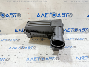 Корпус повітряного фільтра Audi Q3 8U 15-18 CCTA