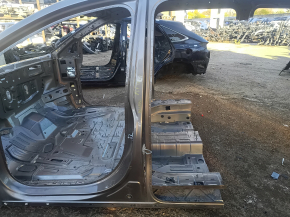 Стійка кузова центральна ліва Chrysler Pacifica 17-26 на кузові, тички