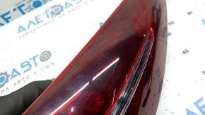Фонарь внешний крыло правый Mazda 3 19-22 4d тип 1, песок, потерта, царапины
