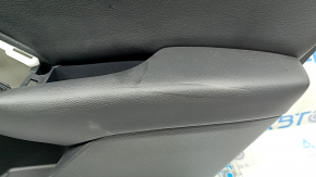 Обшивка двери карточка задняя правая Honda Accord 19-22 черная кожа, подлокотник черная кожа, хром молдинг с черной вставкой, царапины, потерта, под чистку, примята кожа