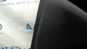 Обшивка двери карточка задняя правая Honda Accord 19-22 черная кожа, подлокотник черная кожа, хром молдинг с черной вставкой, царапины, потерта, под чистку, примята кожа