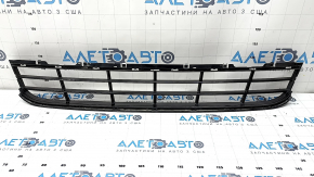 Нижні ґрати переднього бампера центральні BMW 5 G30 21-23 без радара, Basis, фарбовані в чорний