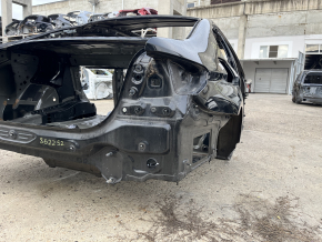 Задняя правая часть кузова BMW 5 G30, состояние со следами эксплуатации.