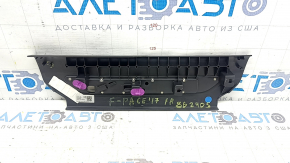 Накладка порога передня права Jaguar F-Pace X761 17-20 чорна, R-Sport, подряпини, надламане кріплення