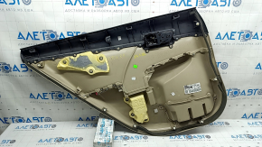 Задняя правая дверь Toyota Camry V50 с обшивкой в бежевом цвете, вид с внутренней стороны.