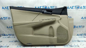 Обшивка двери карточка передняя левая Toyota Camry v50 12-14 usa беж, с вставкой беж кожа, с ручкой, с подлокотником беж резина, царапины, под чистку