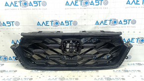 Грати радіатора grill Honda CRV 23-26 HEV з чорним глянцевим молдингом, подряпини, тріщини.
