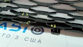 Нижняя решетка переднего бампера в сборе Toyota Sienna 21-26 без парктроников под птф, структура, LE, надломана решетка, тычки