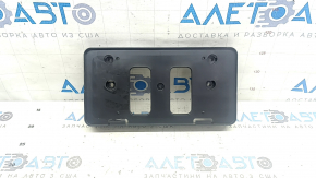 Майданчик під номер переднього бампера Toyota Sienna 21-26